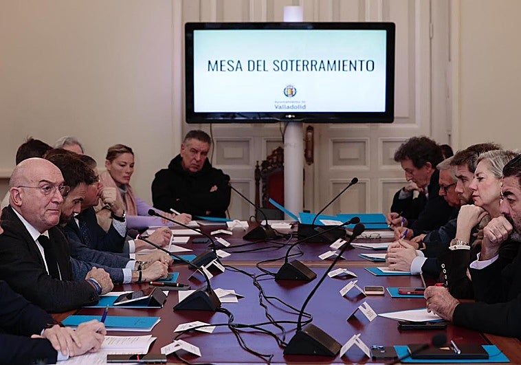 Carnero insiste en que el convenio de integración «debe seguir vivo» pese al anuncio de Adif de resolverlo